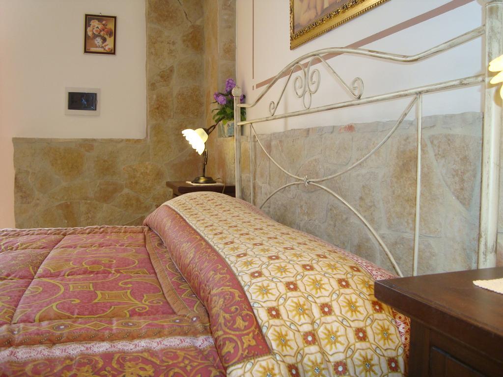La Ninfea Bed and Breakfast Valderice Habitación foto