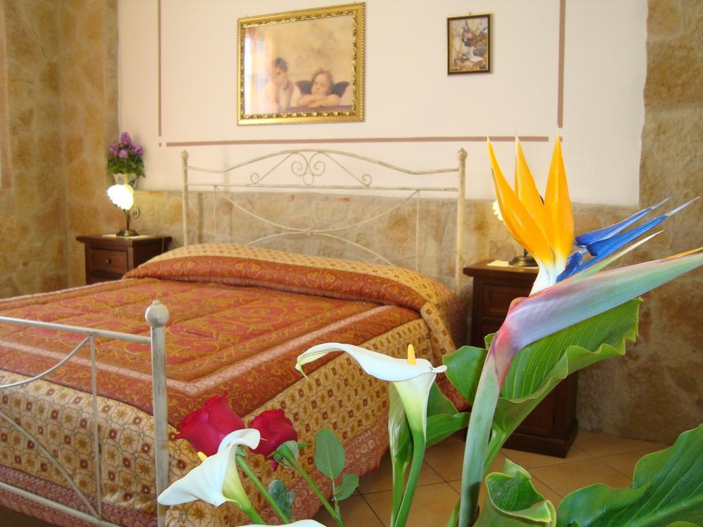 La Ninfea Bed and Breakfast Valderice Habitación foto