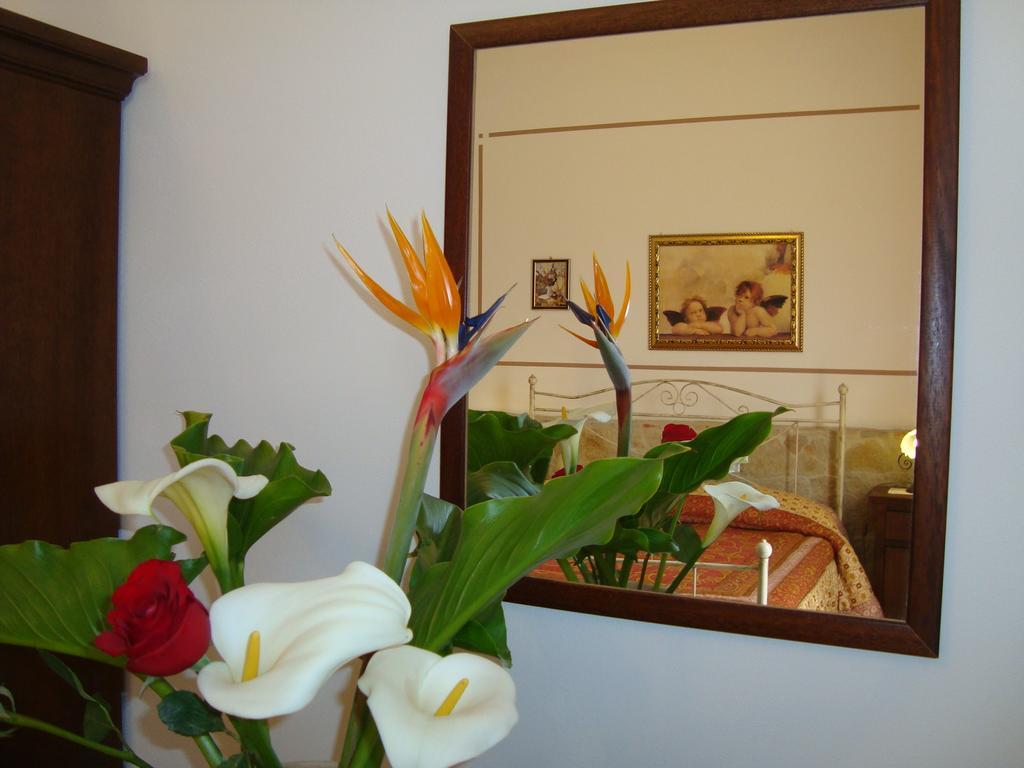 La Ninfea Bed and Breakfast Valderice Habitación foto