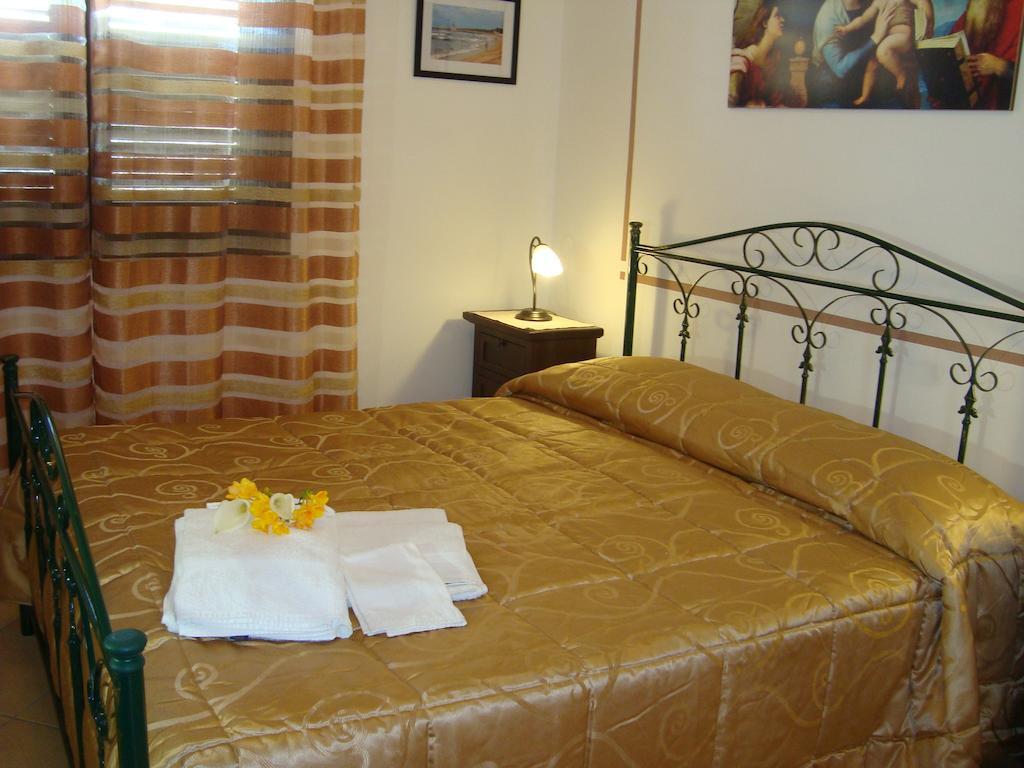 La Ninfea Bed and Breakfast Valderice Habitación foto