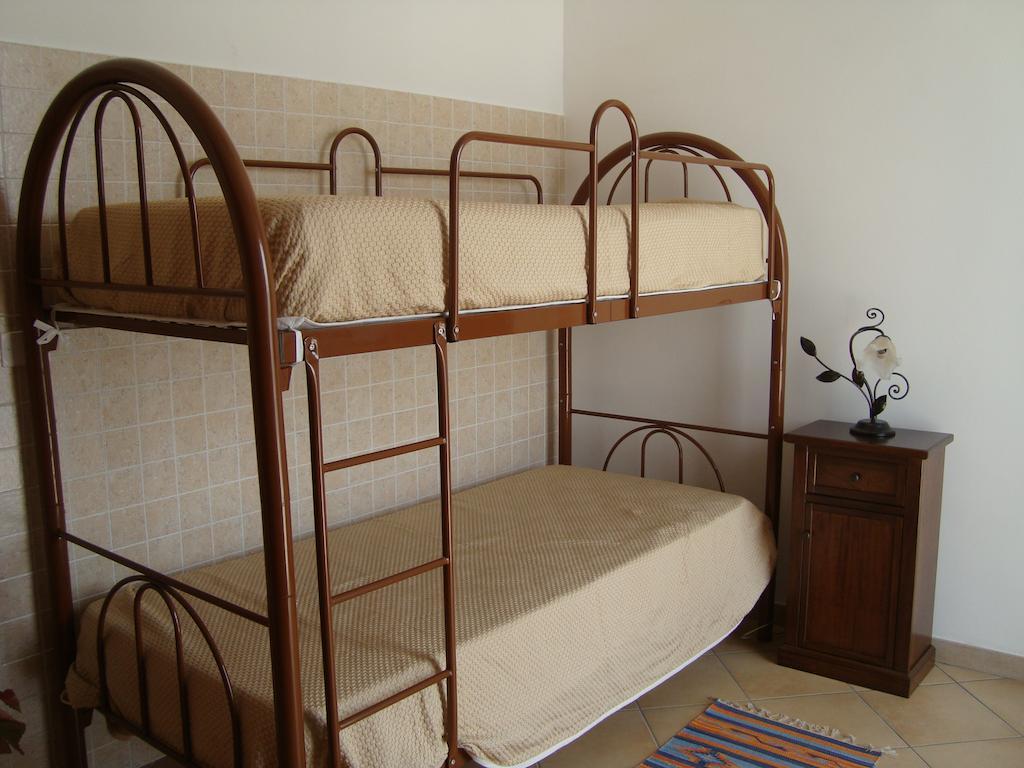 La Ninfea Bed and Breakfast Valderice Habitación foto