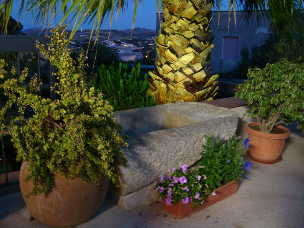 La Ninfea Bed and Breakfast Valderice Exterior foto
